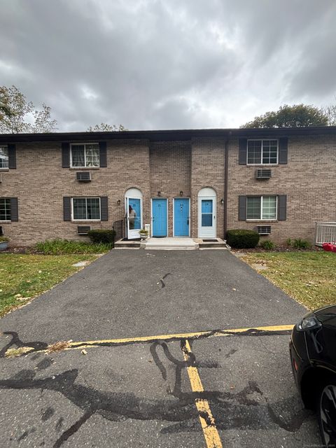 Photo of 35 Mountain Village Road #30, Waterbury, CT 06706 (MLS # 24134974)