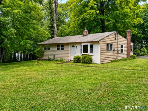 Photo of 3 Denison Road, Somers, CT 06071 (MLS # 24191315)