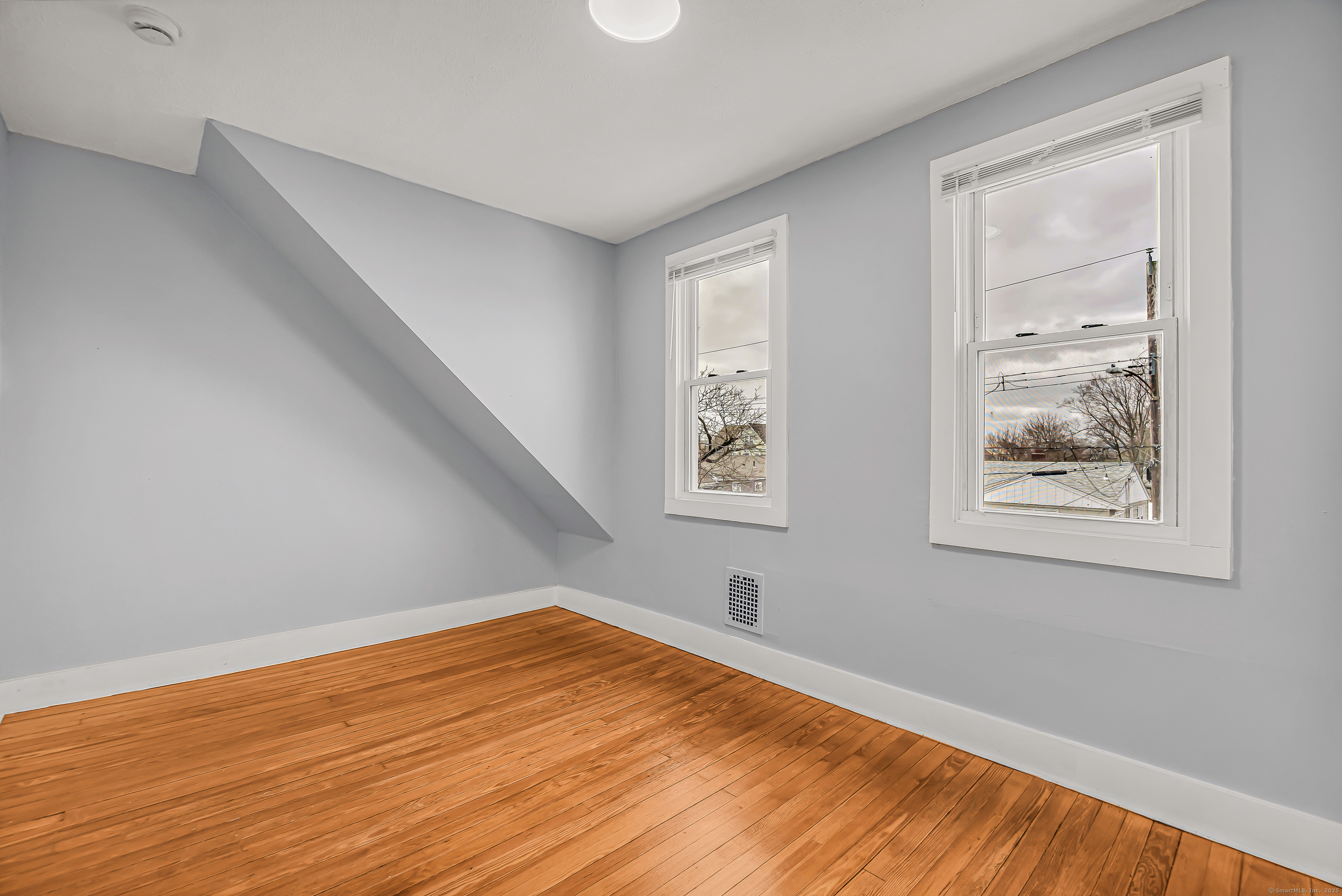 213 East Avenue, West Haven, Connecticut image 9