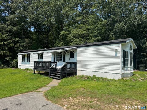 Mobile Home For Sale - 130 Williams Road<br/> New London County, Montville, CT 06370