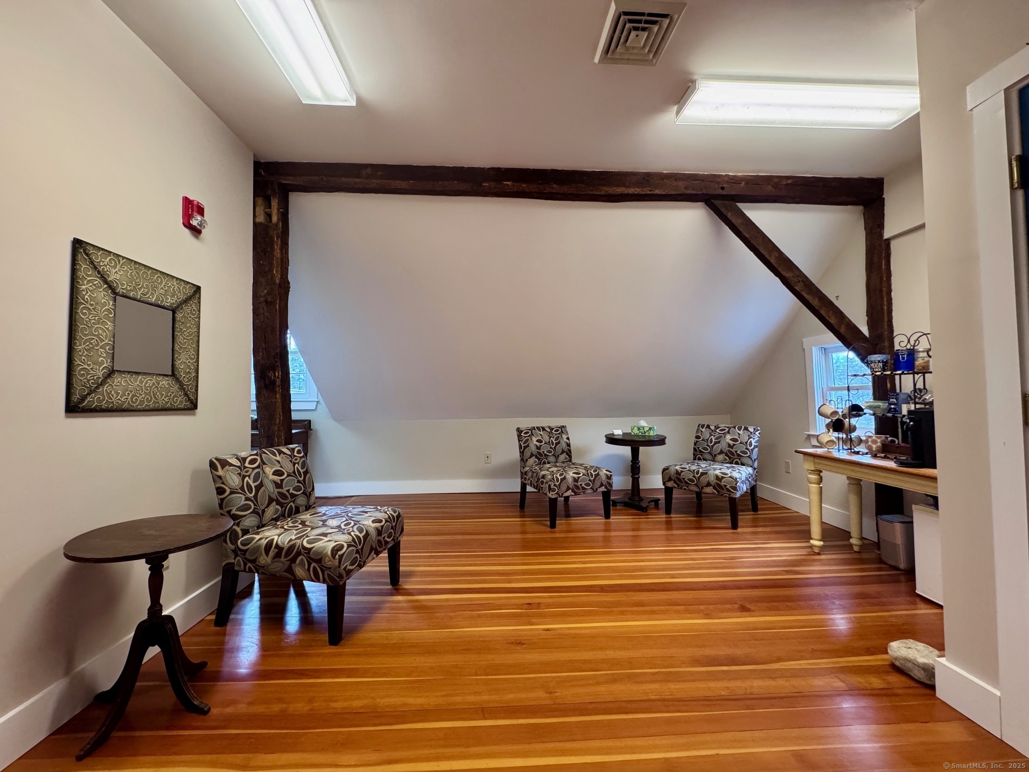 Canton, Connecticut 06019, United States, ,Residential,Active,43889