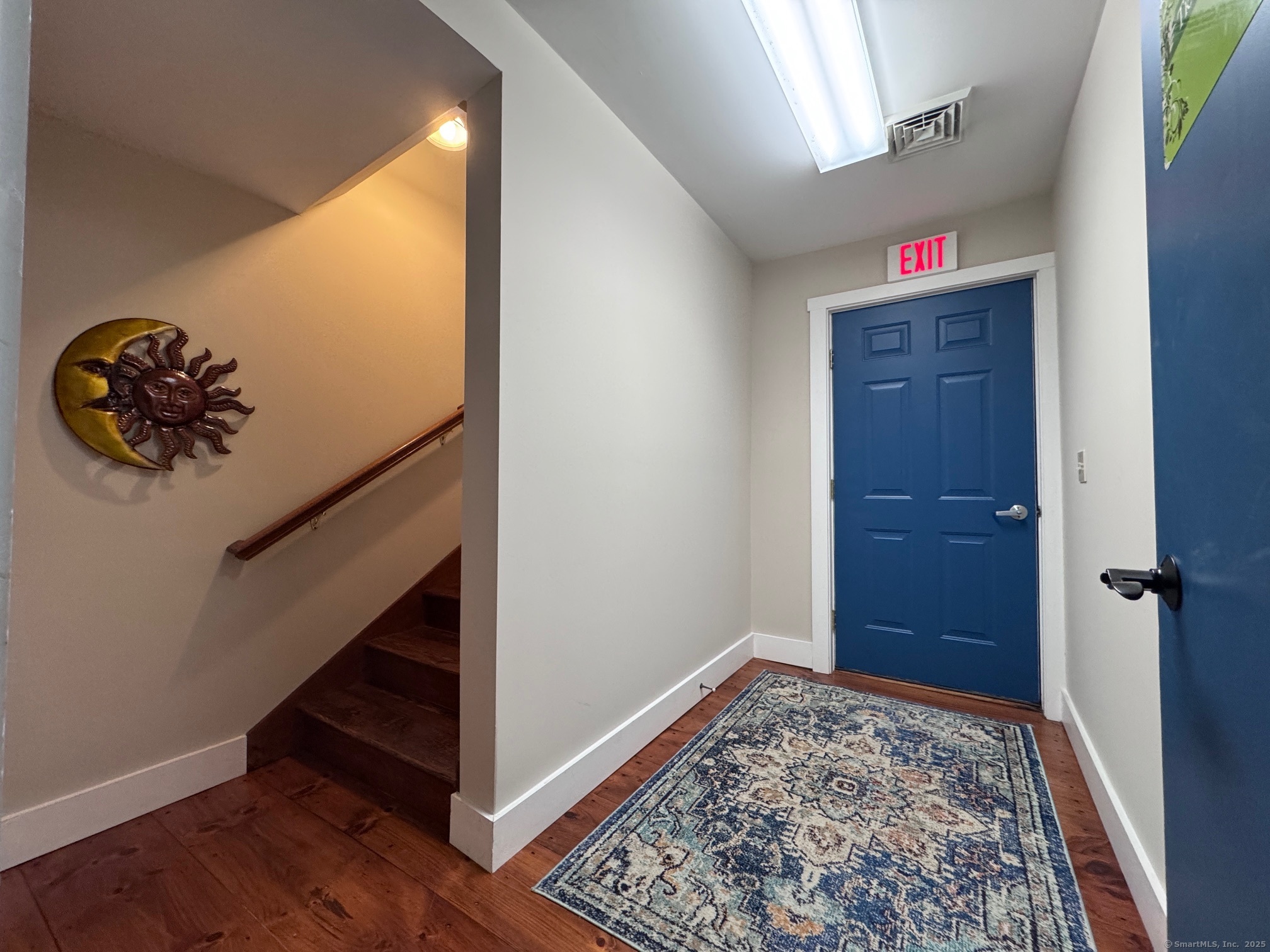 Canton, Connecticut 06019, United States, ,Residential,Active,43889