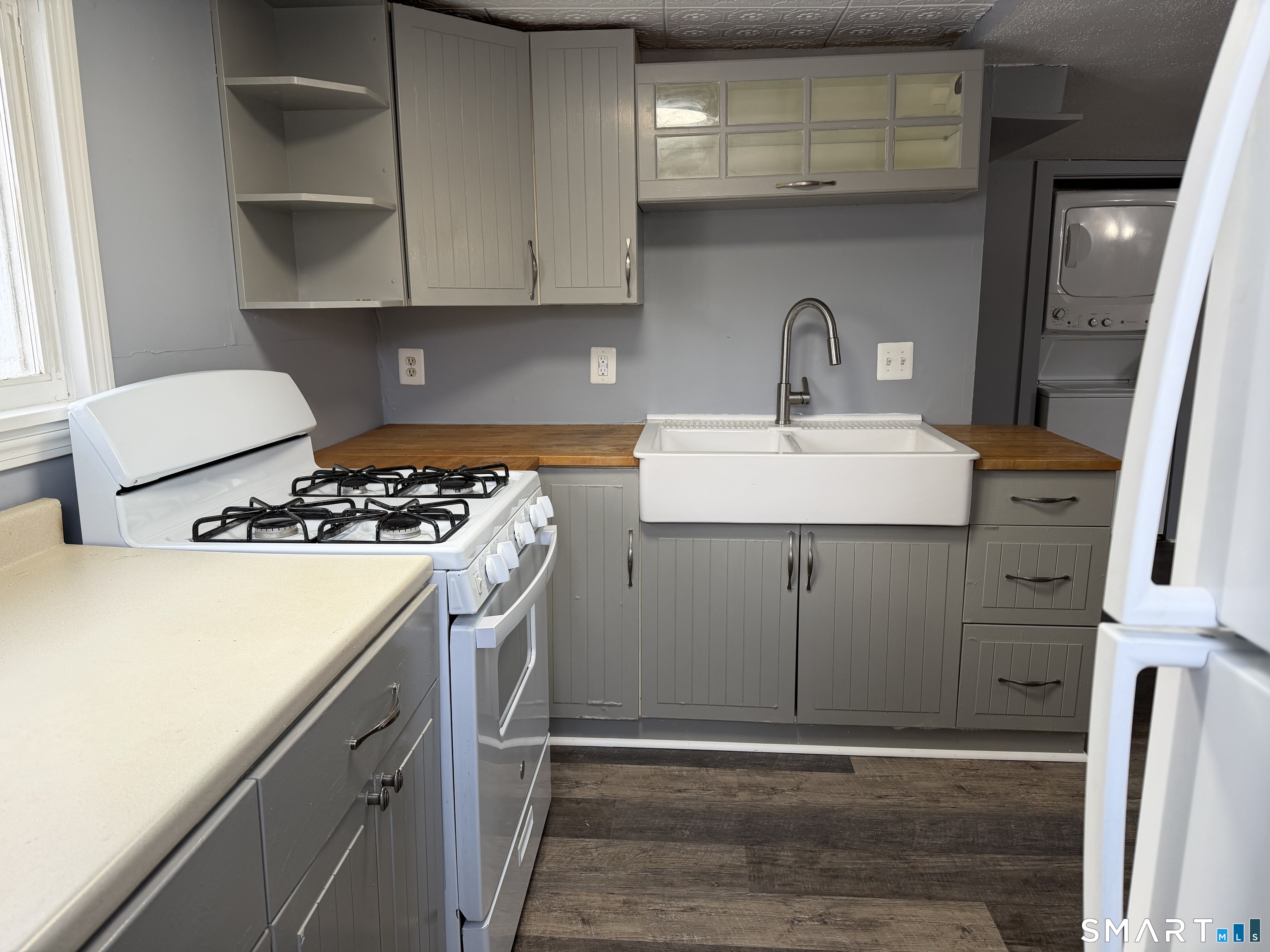 144 Wetmore Avenue 1