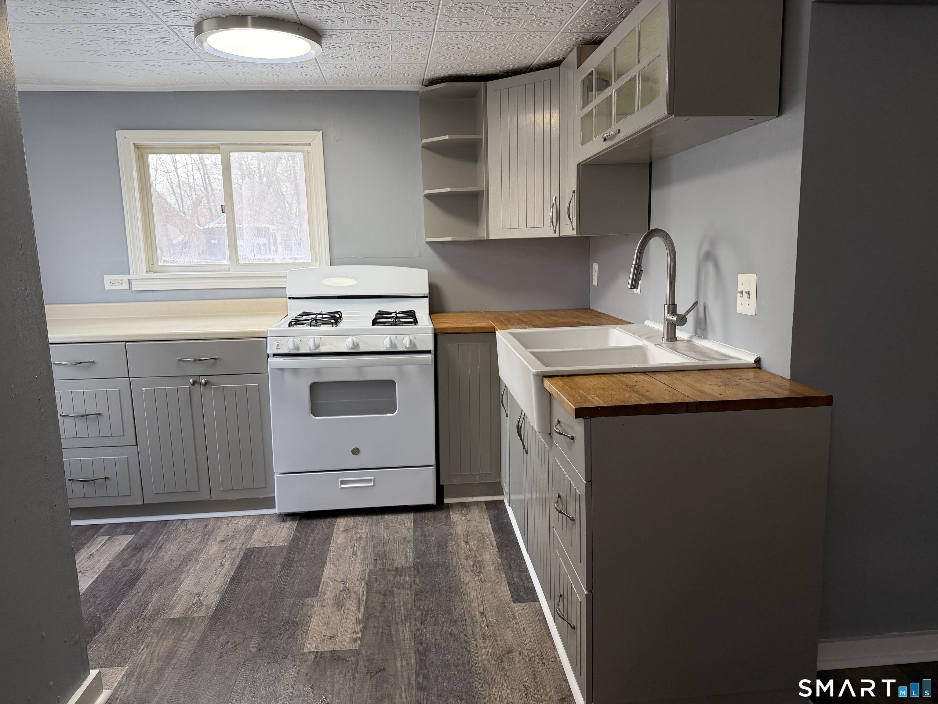 144 Wetmore Avenue 1