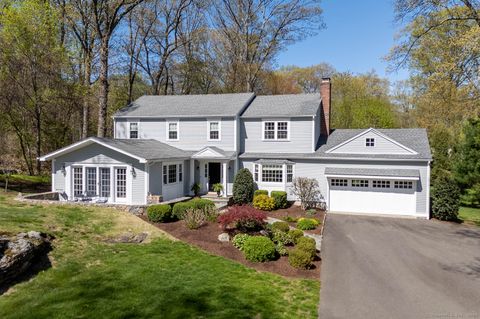 499 Hollydale Road Fairfield CT 06824