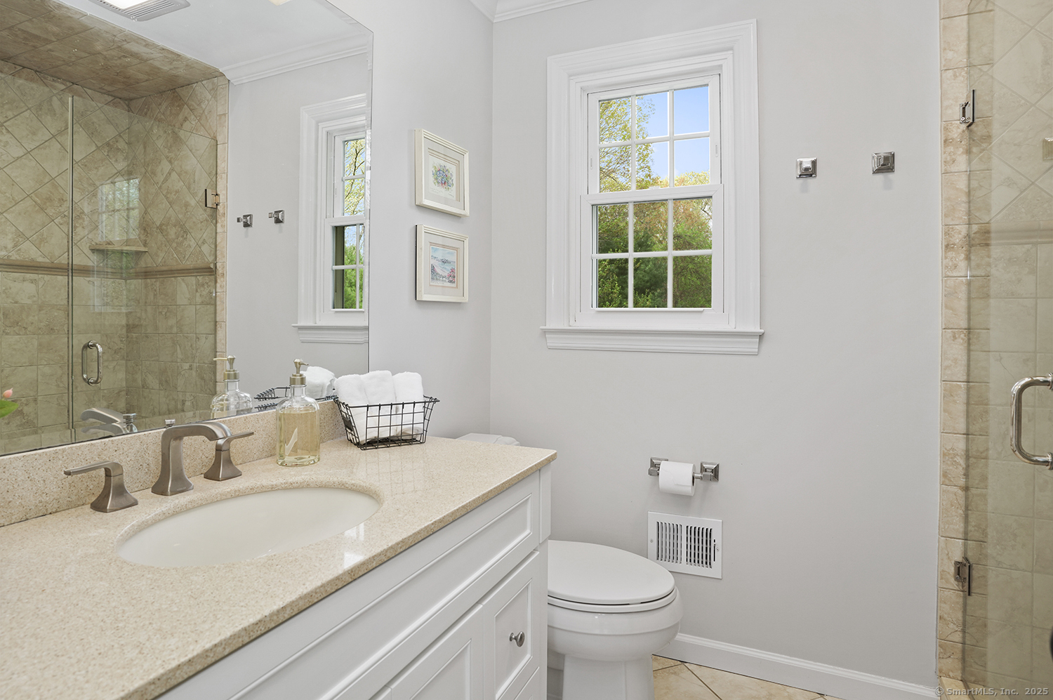 499 Hollydale Road, Fairfield, Connecticut image 22