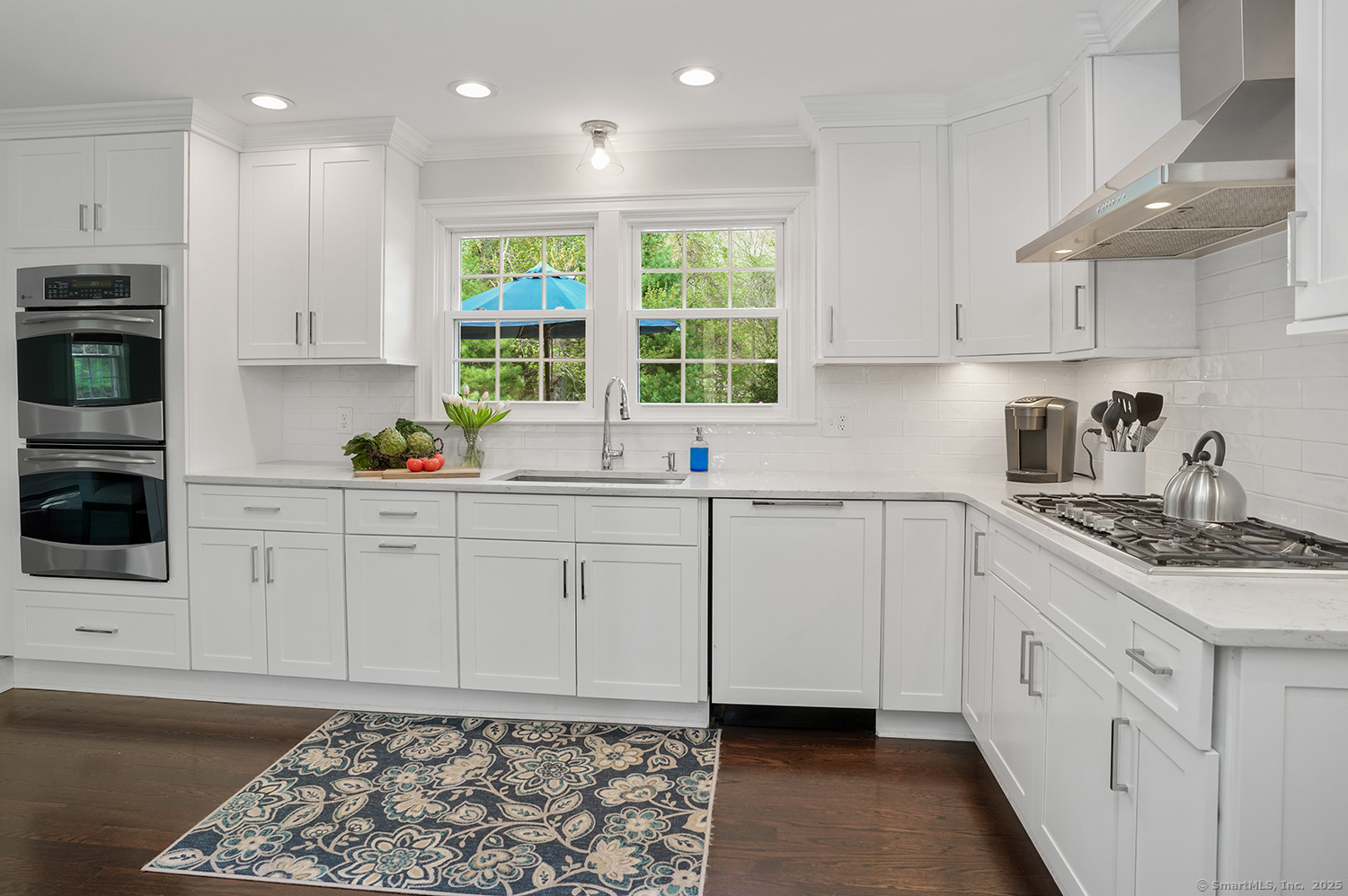 499 Hollydale Road, Fairfield, Connecticut image 14