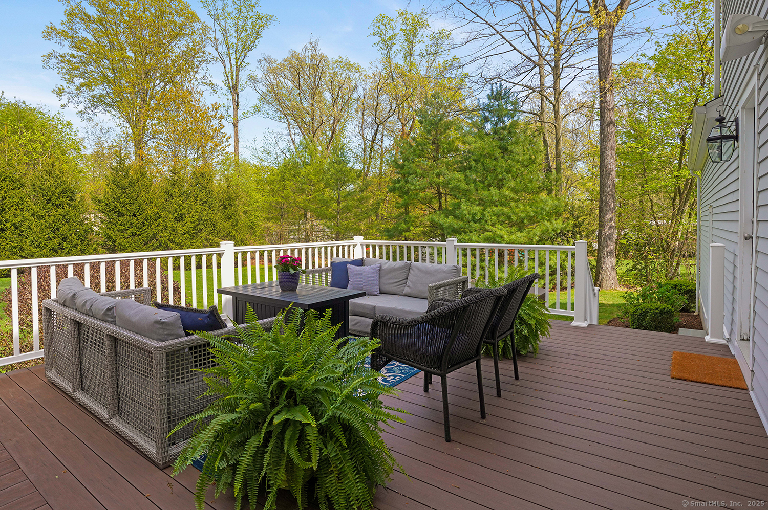 499 Hollydale Road, Fairfield, Connecticut image 32