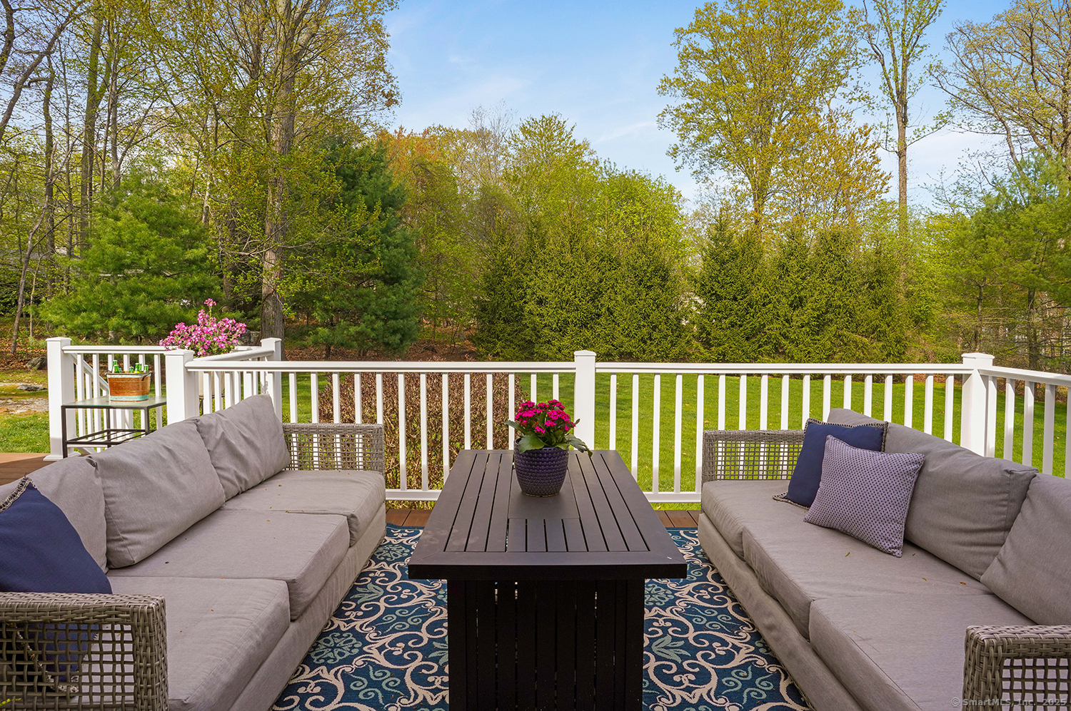 499 Hollydale Road, Fairfield, Connecticut image 33