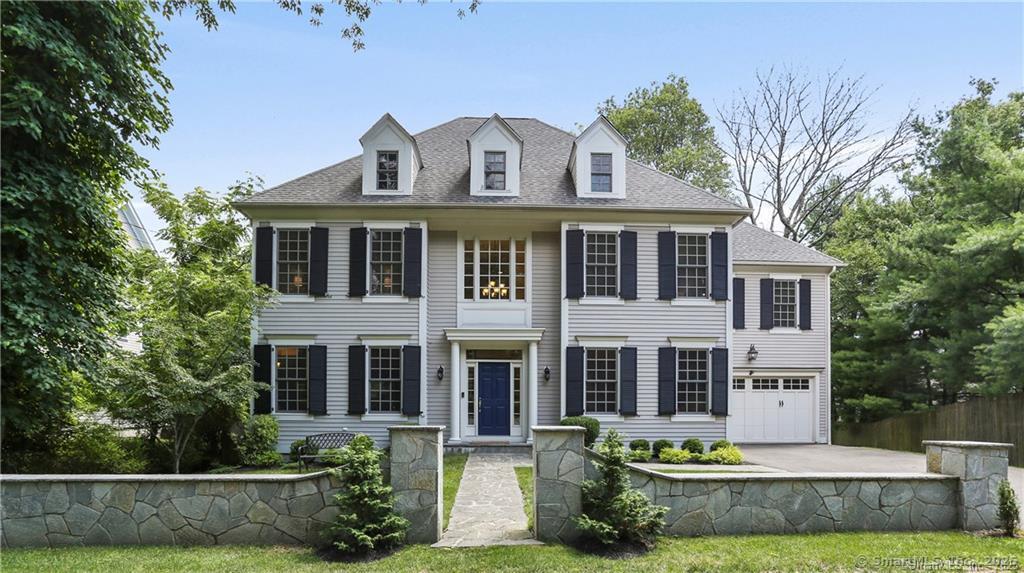Crescent Road, Westport, Connecticut - 4 Bedrooms  
4 Bathrooms  
10 Rooms - 