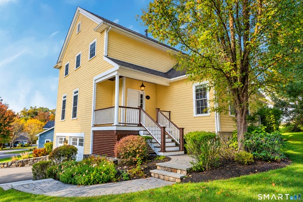 104 PERIWINKLE DR # 104, MIDDLEBURY, CT 06762 - Image 0eef4c81c60cf7b13ec60e56fa281d21/3145195415