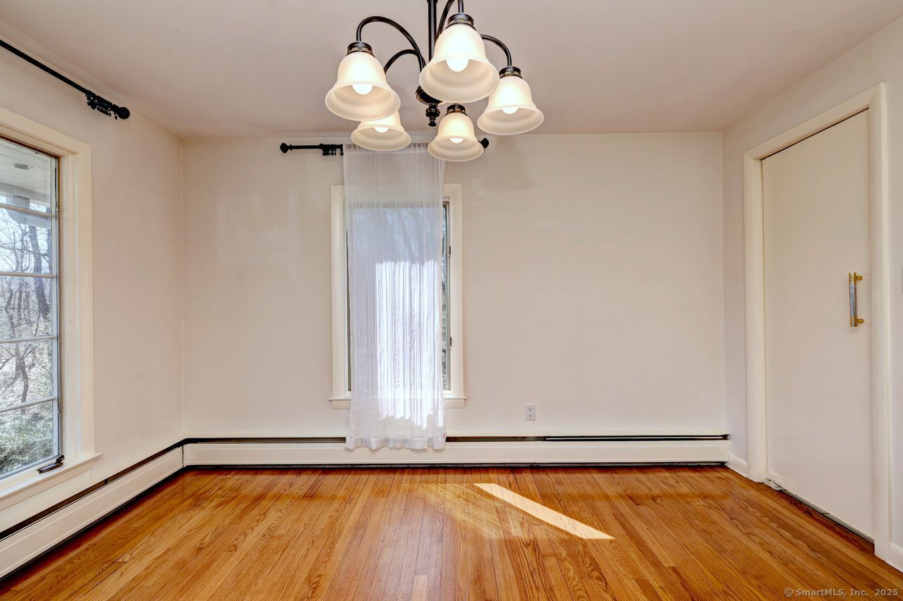 815 Tall Timber Road, Orange, Connecticut image 18