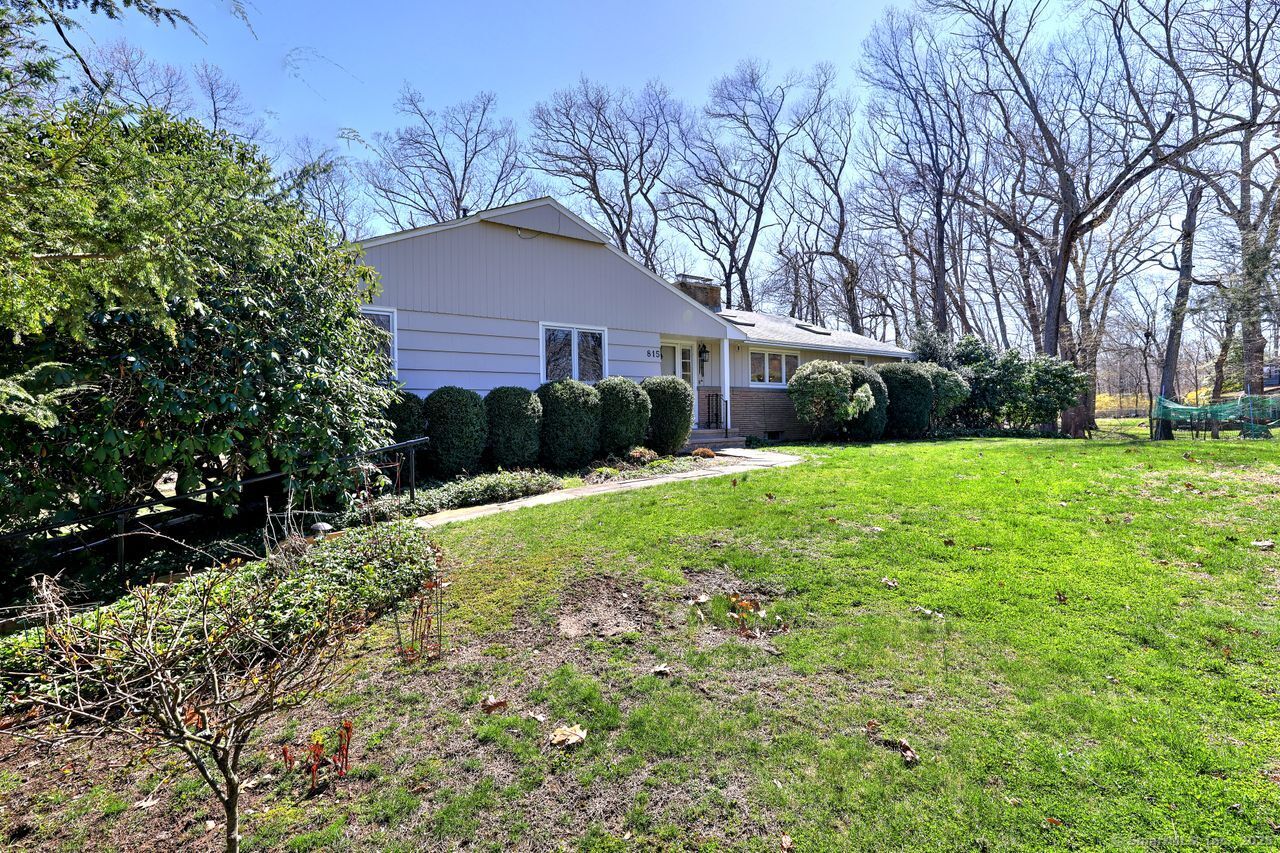 815 Tall Timber Road, Orange, Connecticut image 3