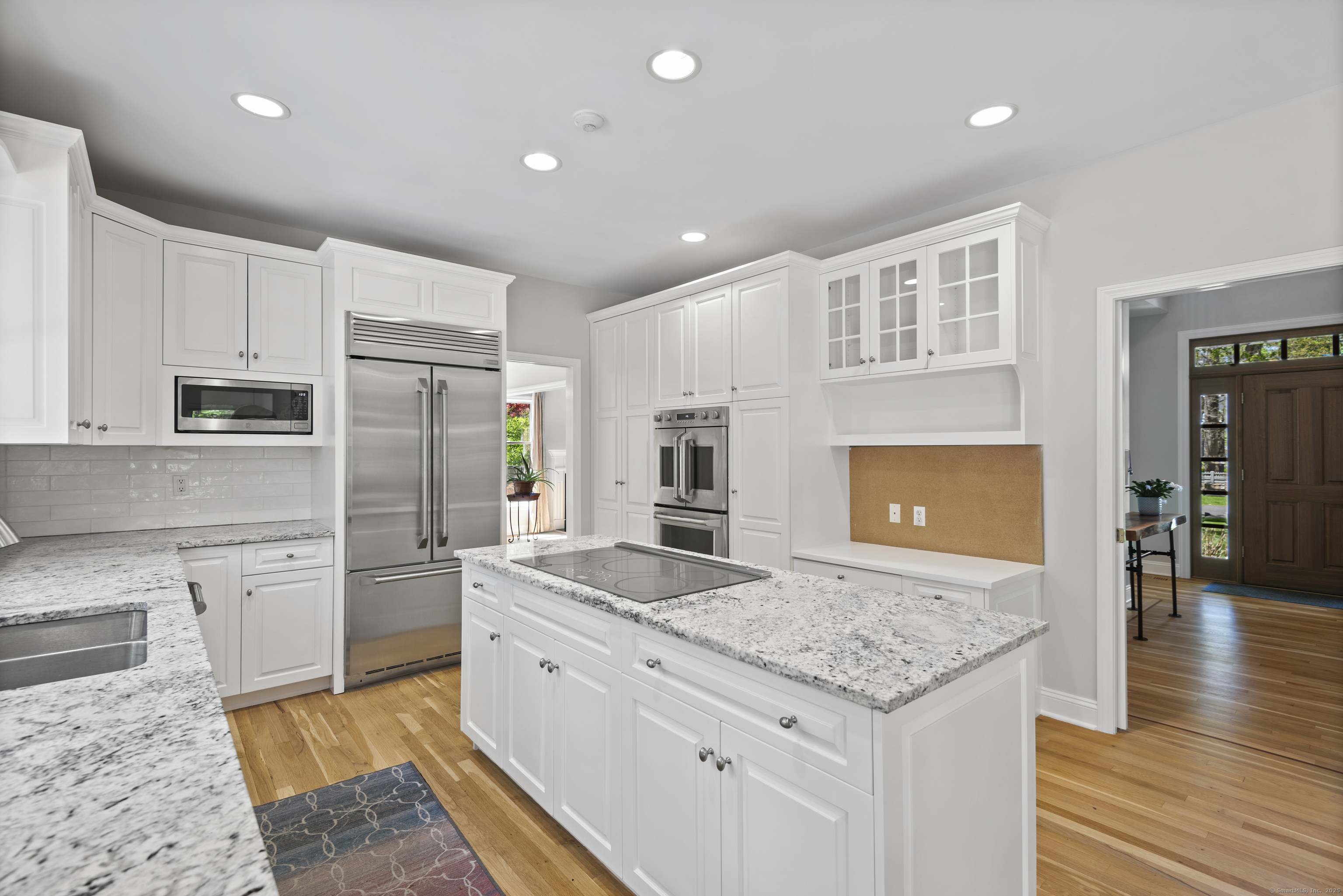 99 Woodland Road, New Canaan, Connecticut image 10