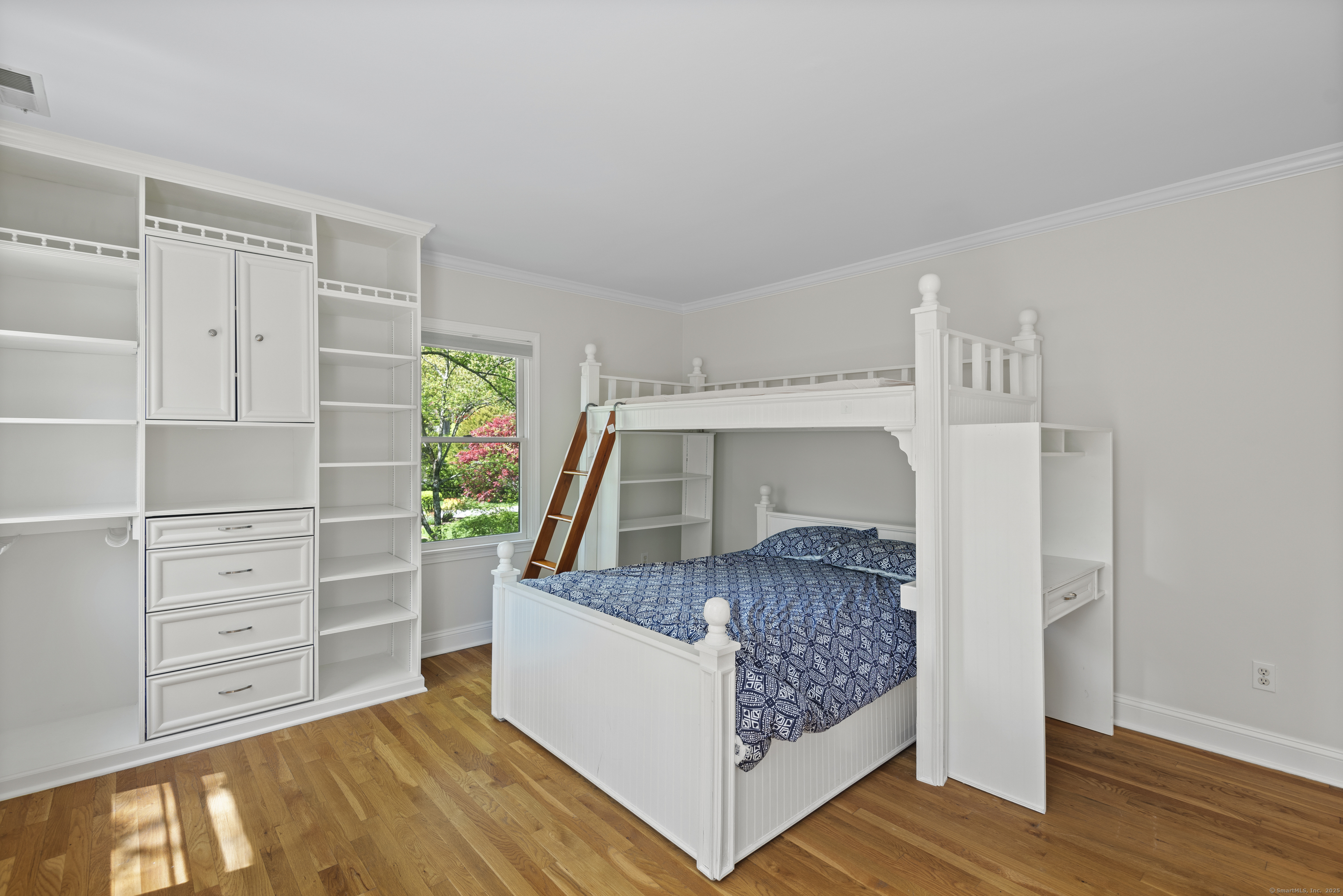 99 Woodland Road, New Canaan, Connecticut image 20