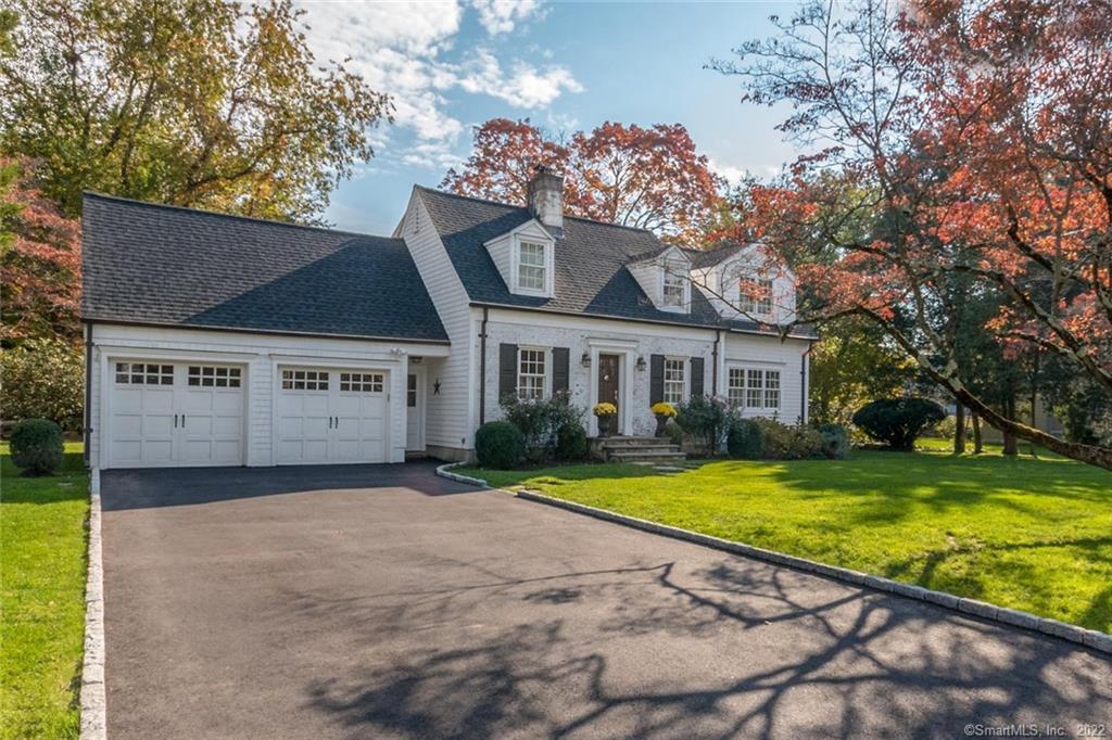 Photo 1 of 16 Dubois Street, Darien, Connecticut, $1,164,000, Web #: 170155715