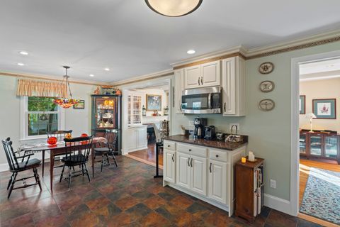 Tiny photo for 634 Cornwall Avenue, Cheshire, CT 06410 (MLS # 24135912)