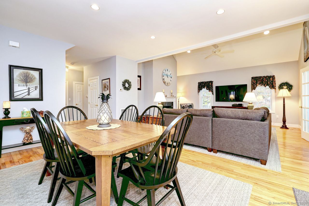 326 Spruce Hill Drive #326, Oxford, Connecticut image 10