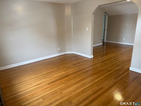 Photo of 205 London Drive #2nd Floor, Hamden, CT 06517 (MLS # 24155289)