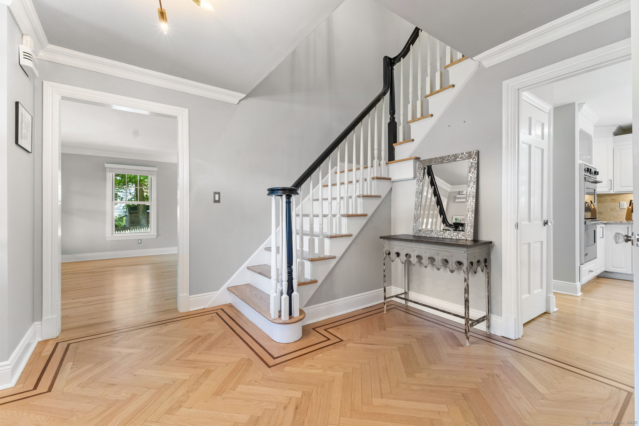 279 East Middle Patent Road