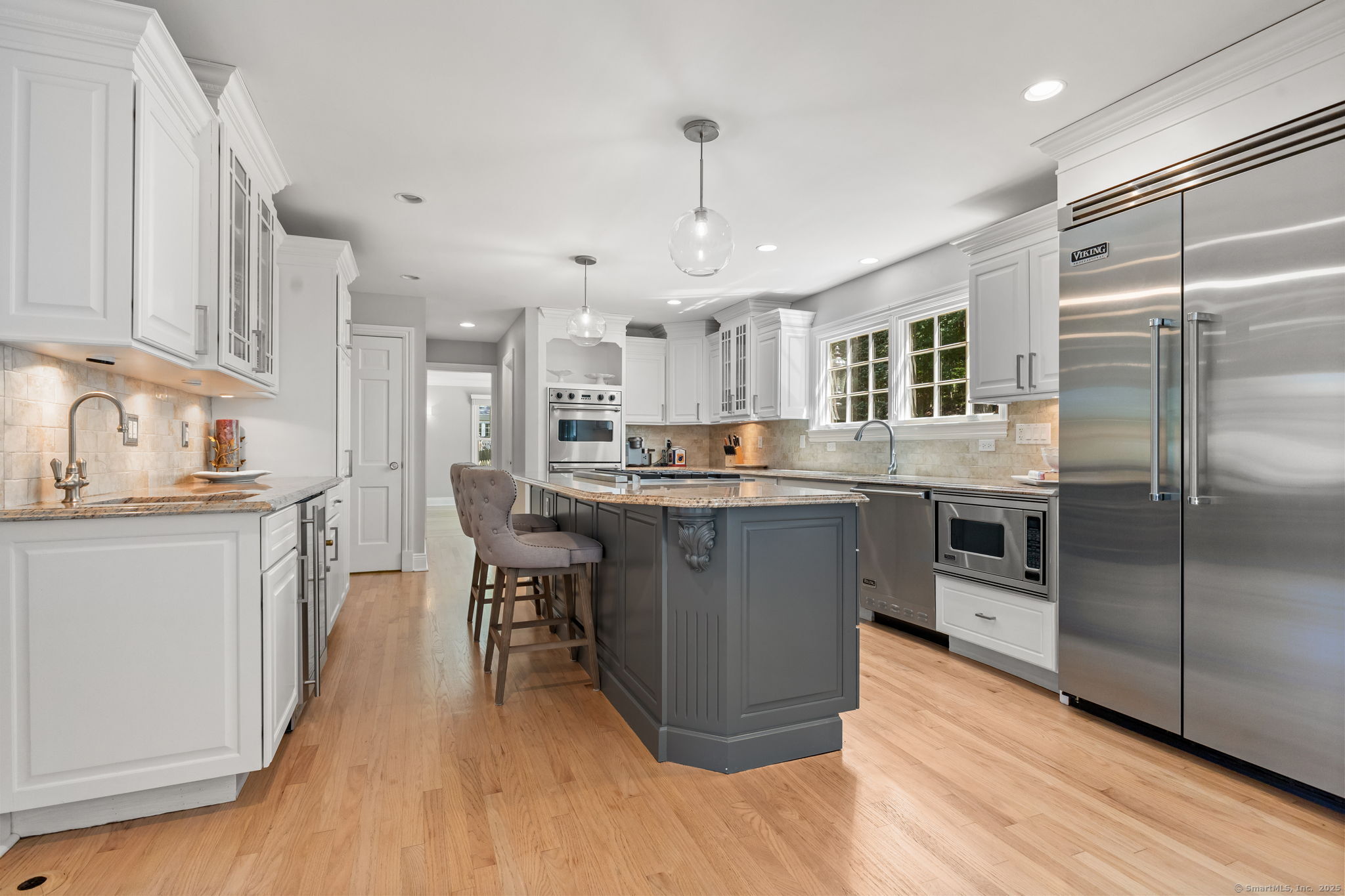 279 East Middle Patent Road