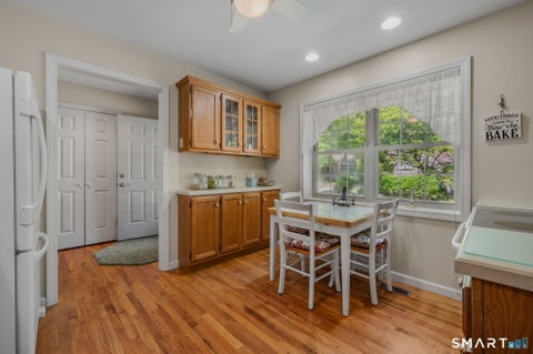Tiny photo for 4 Bittersweet Lane #4, East Lyme, CT 06357 (MLS # 24184757)