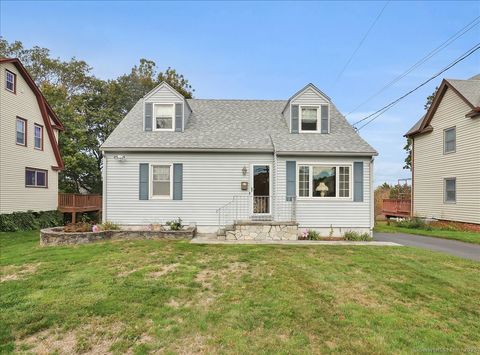Photo of 133 Highland Avenue, Meriden, CT 06451 (MLS # 24134194)