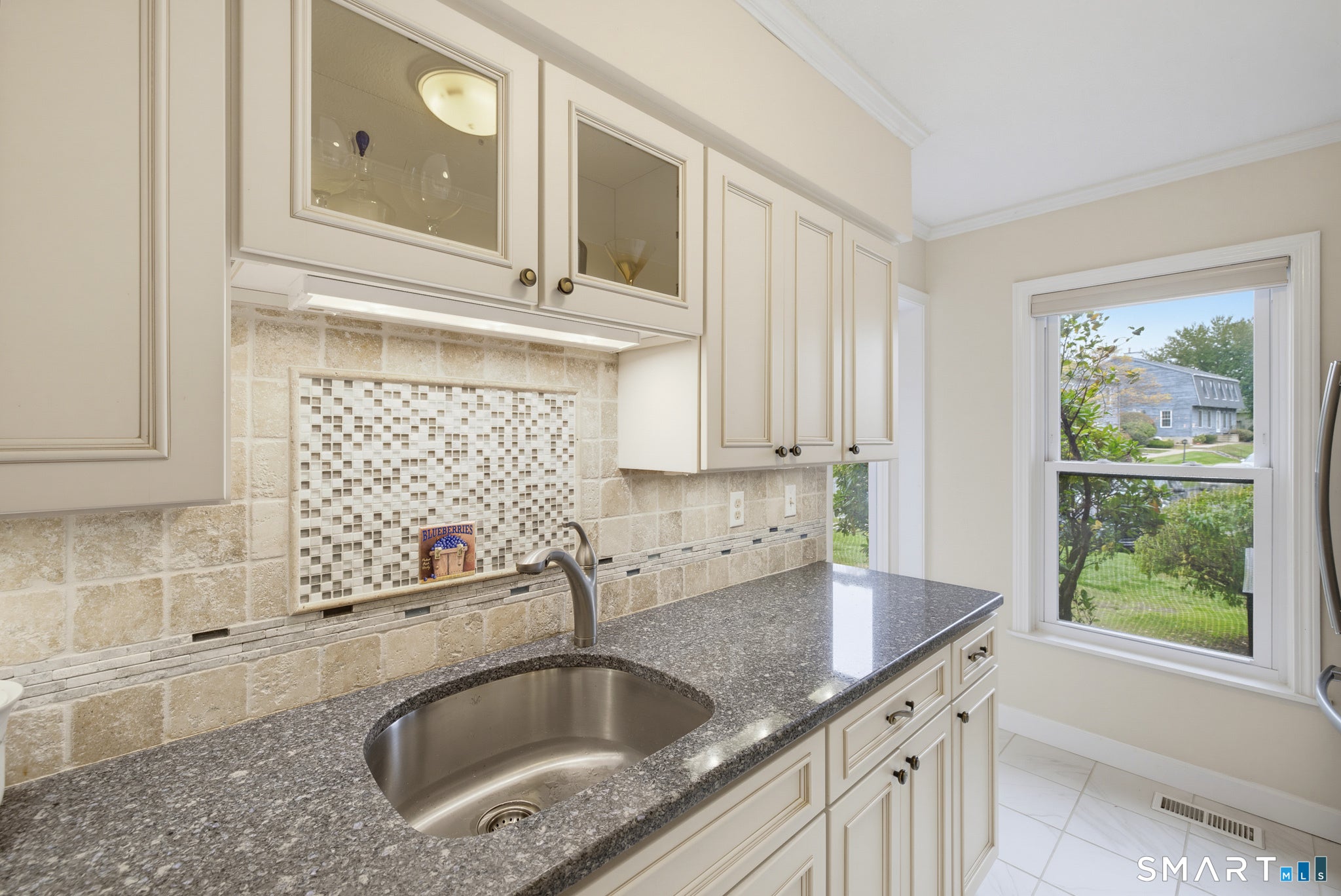 10 Riverview Drive D
