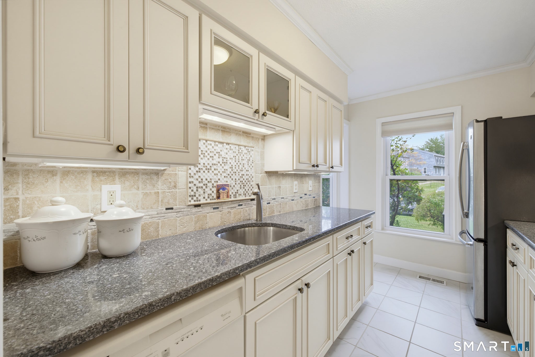 10 Riverview Drive D
