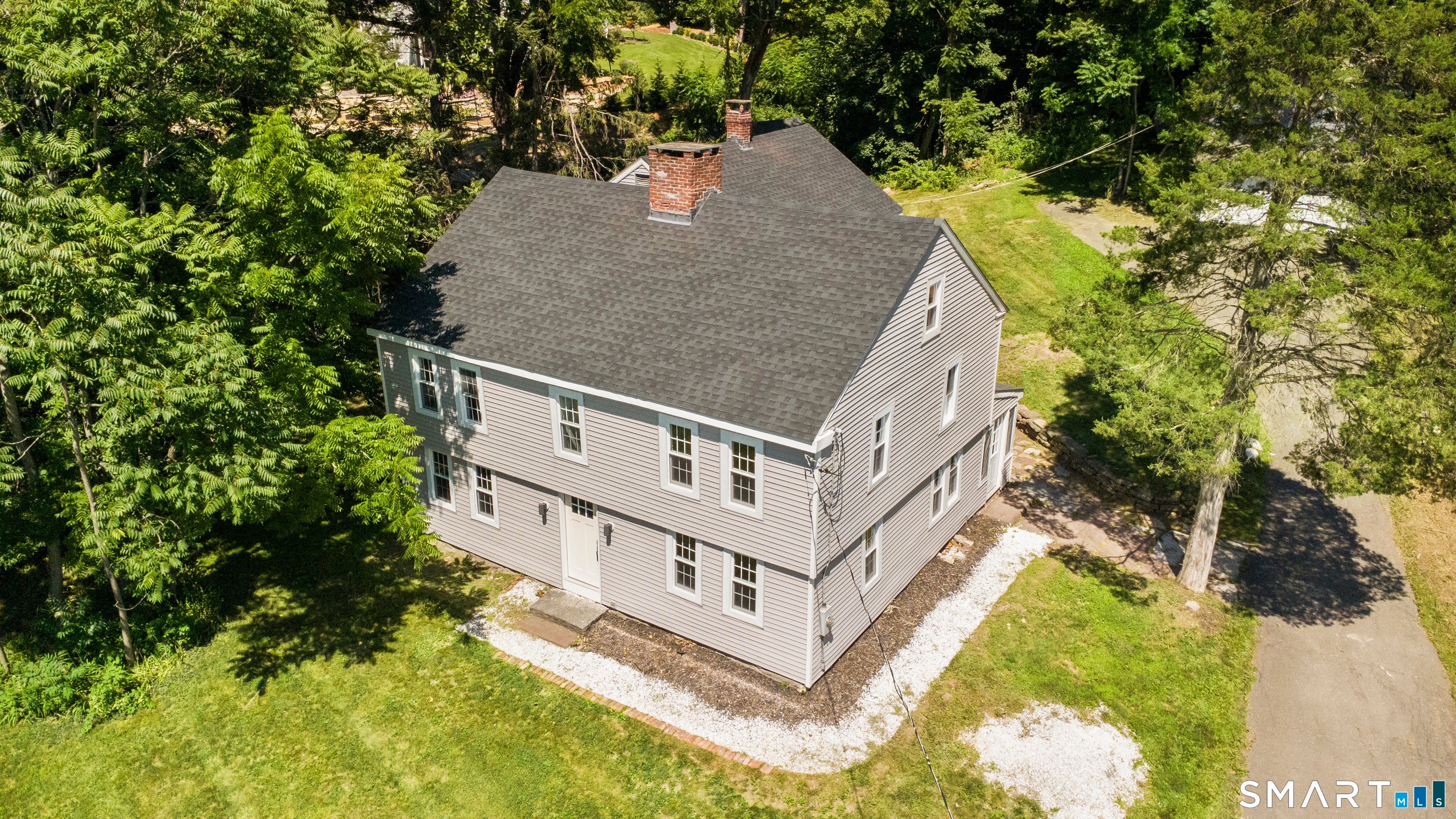 712 Main Street