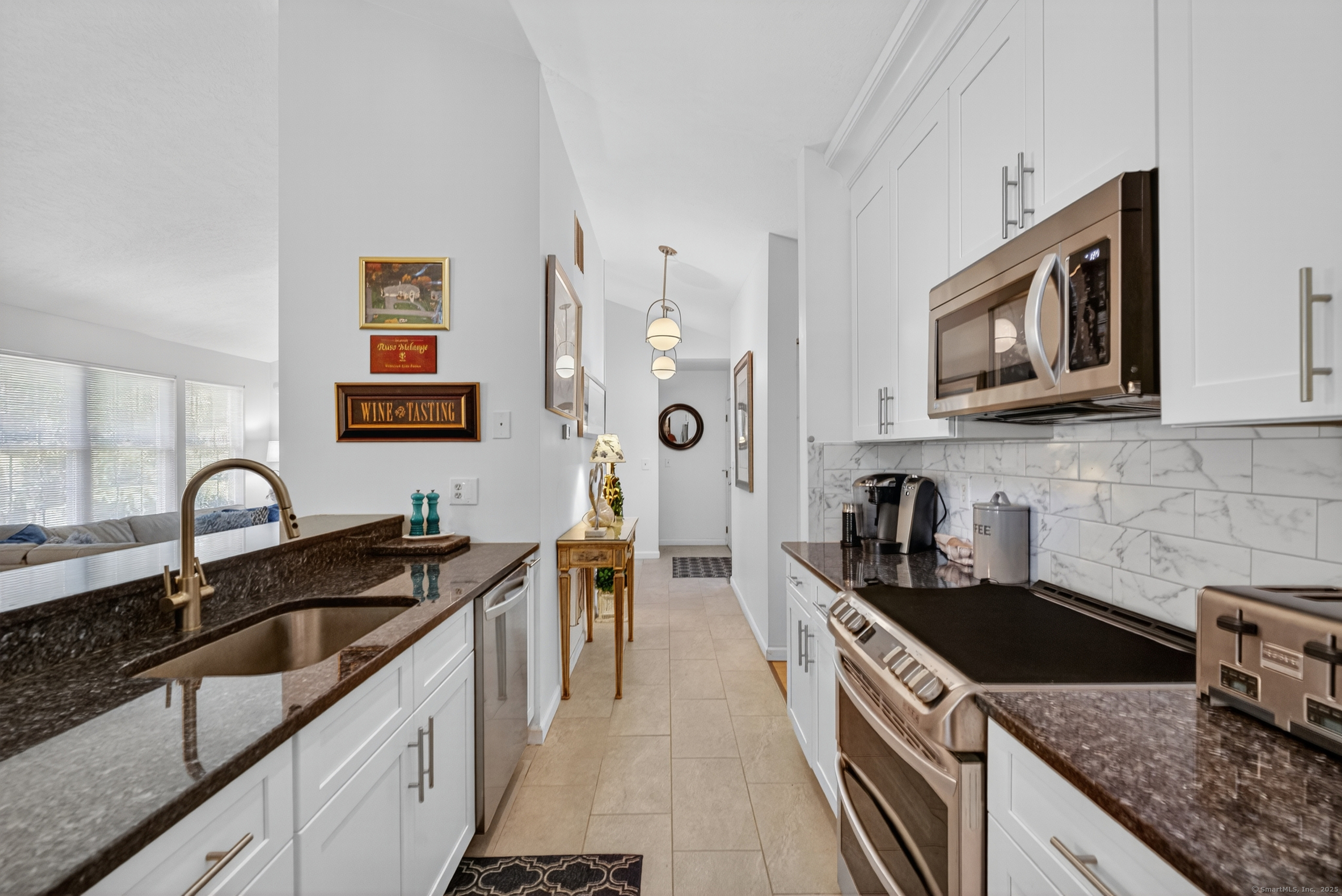 1006 Meadowview Drive 1006