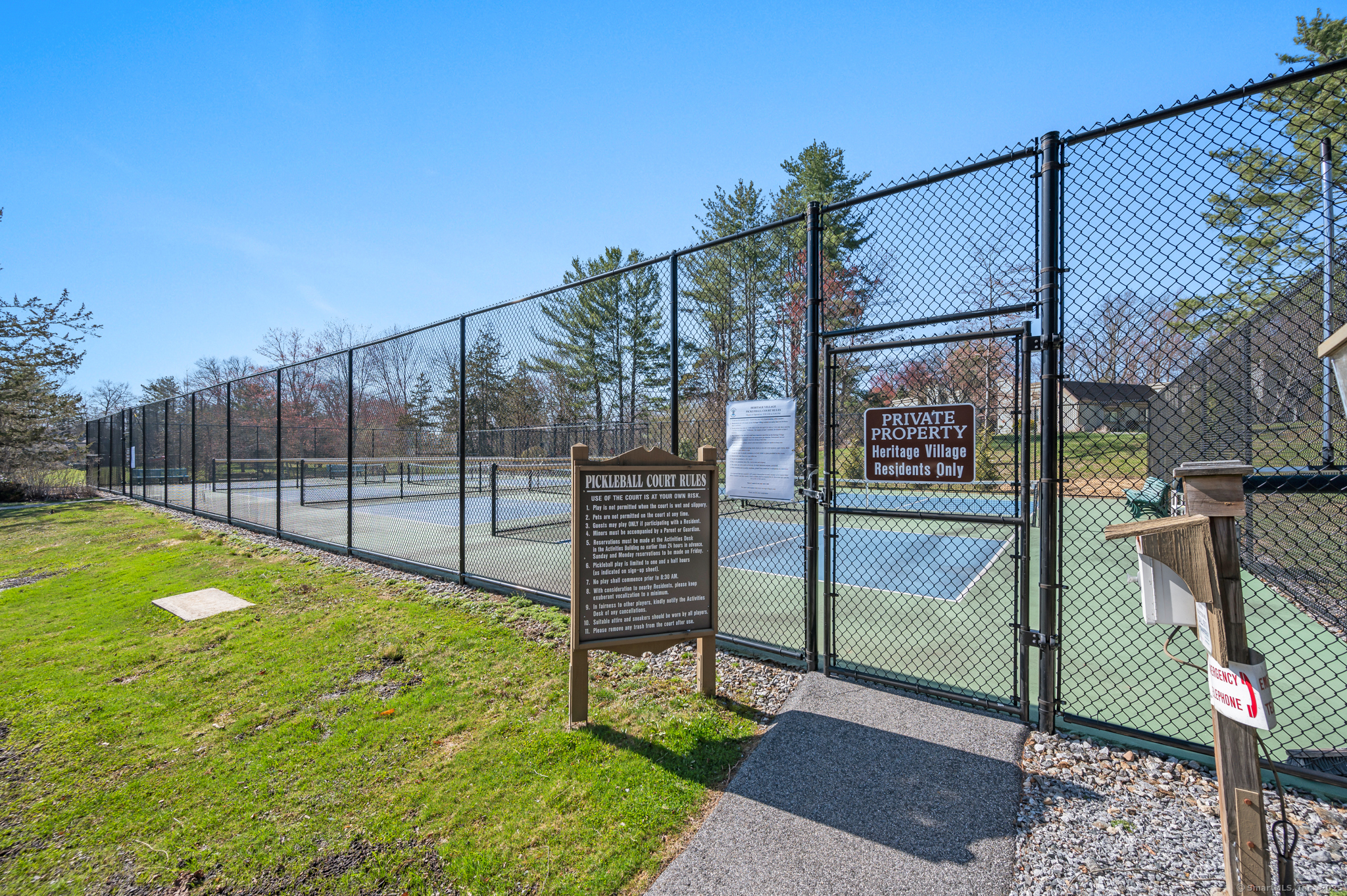 405 Heritage Village #B, Southbury, Connecticut image 27