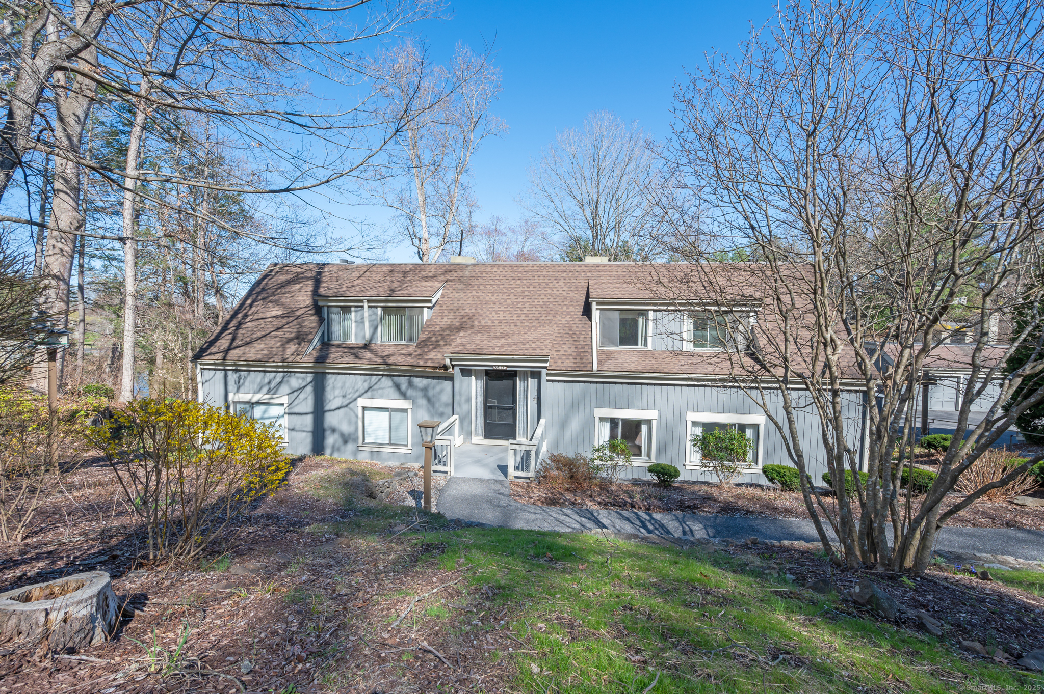 Property for Sale at Heritage Village B, Southbury, Connecticut - Bedrooms: 2 
Bathrooms: 2 
Rooms: 4  - $279,000