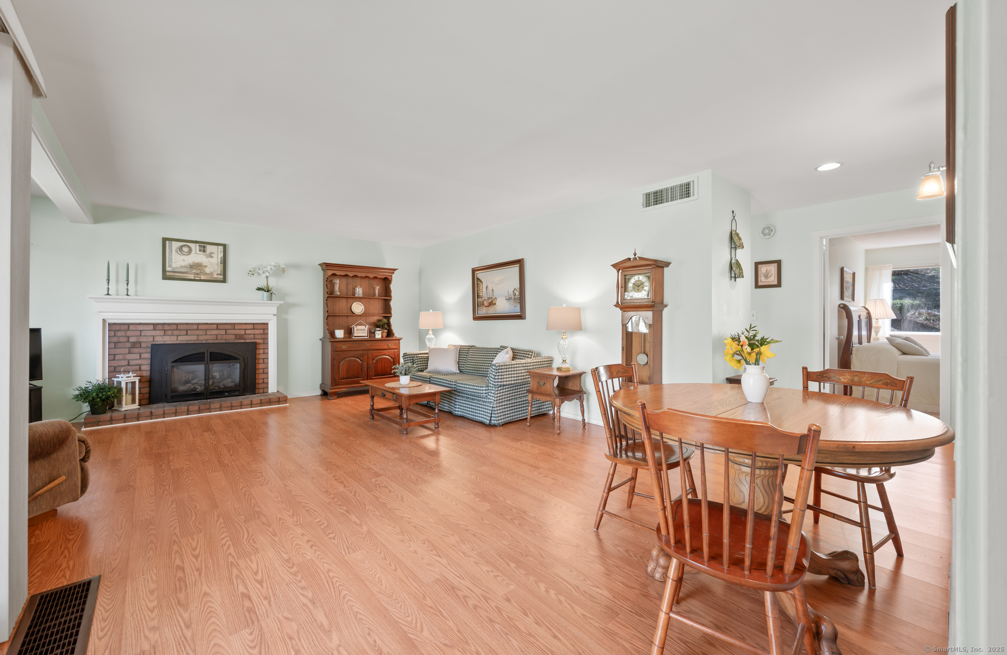 405 Heritage Village #B, Southbury, Connecticut image 3