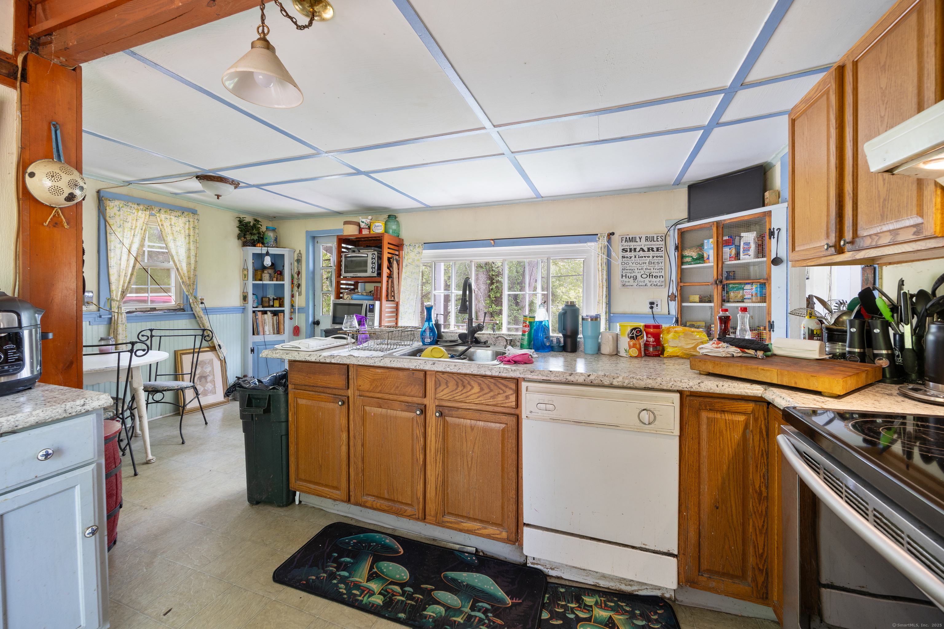 16 Winter Avenue