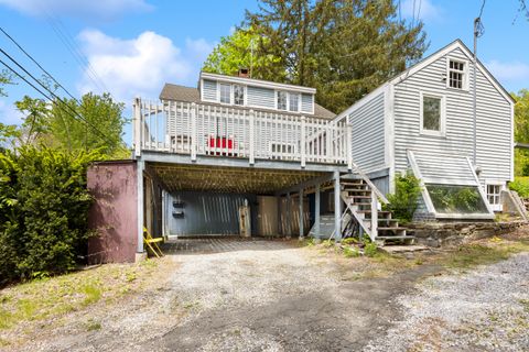 16 Winter Avenue Deep River CT 06417