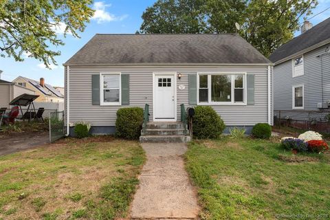 Photo of 343 Peck Avenue, West Haven, CT 06516 (MLS # 24135280)