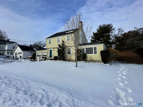 Tiny photo for 30 Landon Street, Stratford, CT 06614 (MLS # 24151993)