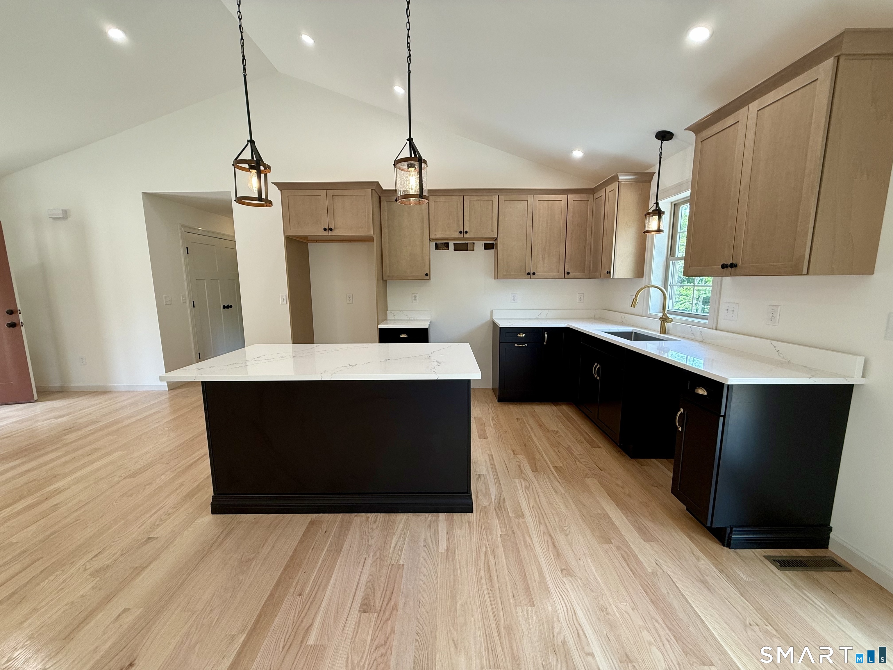 247 Green Holow Road