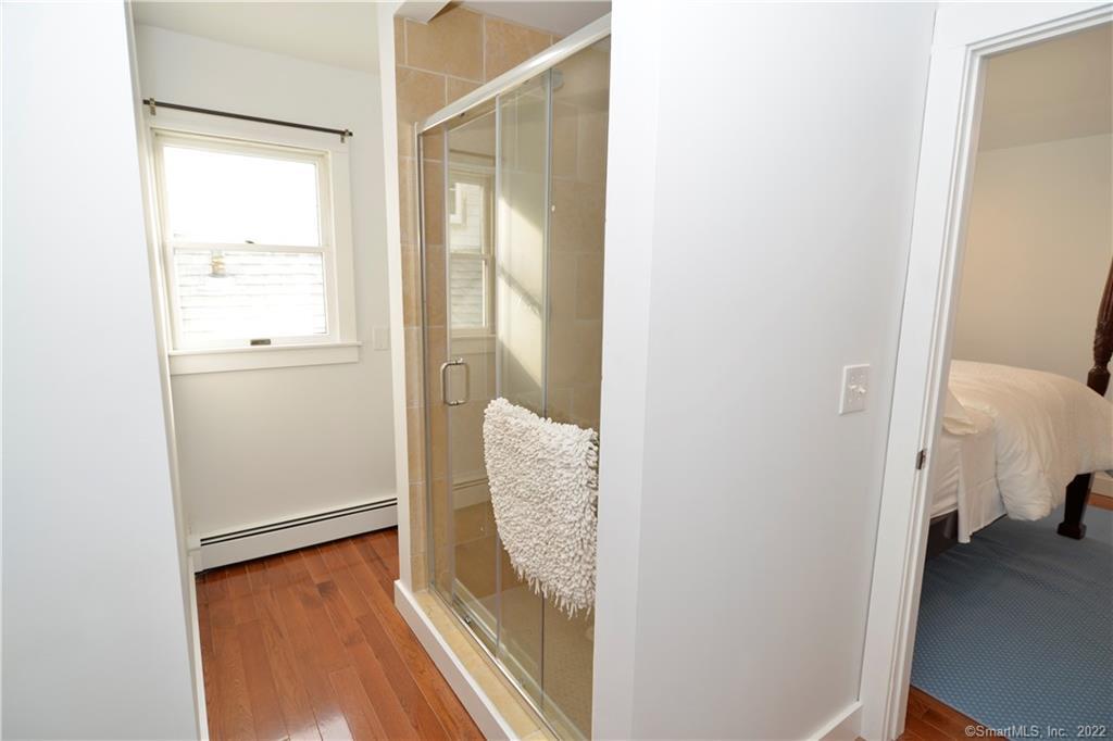 Stonington, Connecticut 06378, United States, 2 Bedrooms Bedrooms, ,2 BathroomsBathrooms,Residential,Active,171796