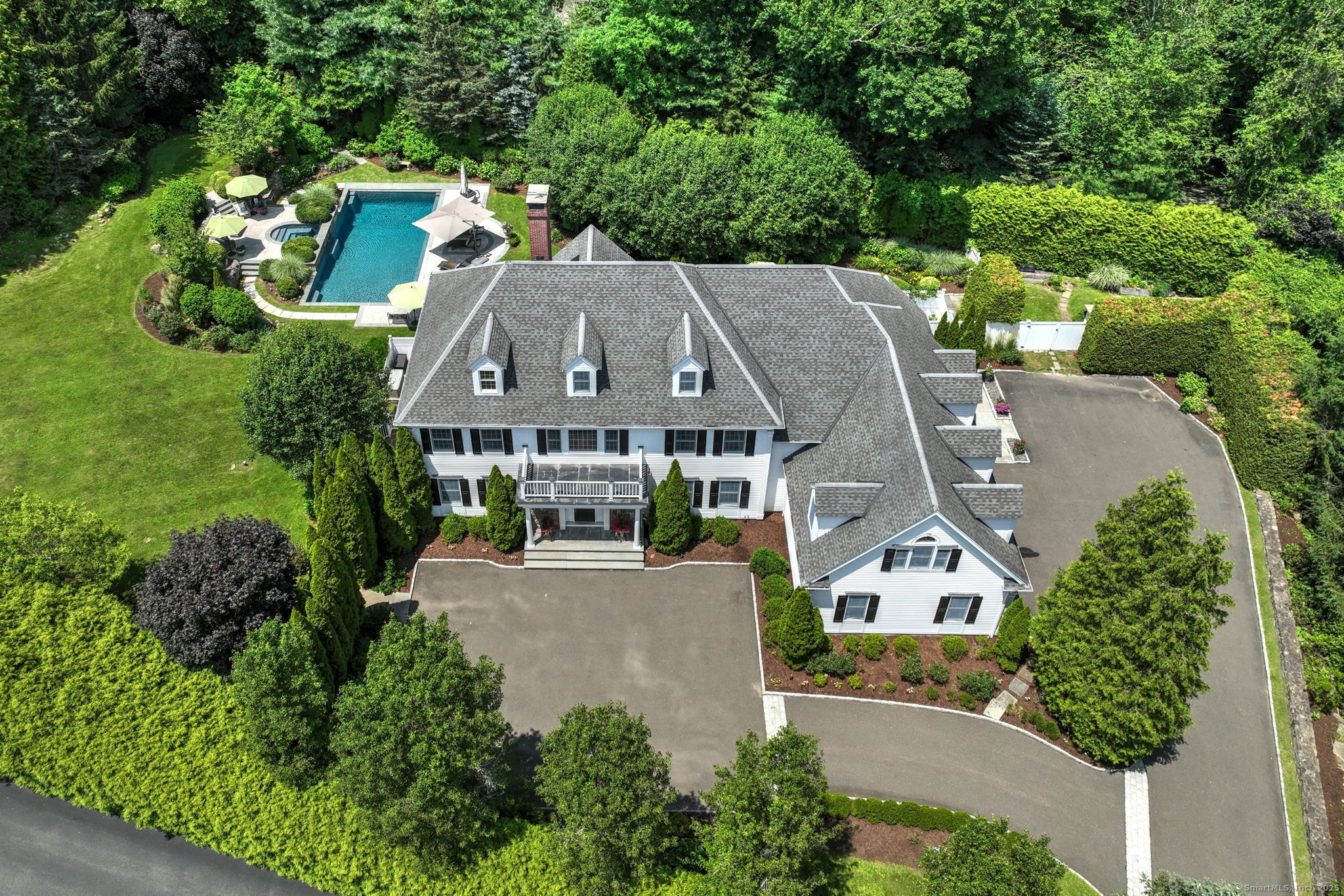27 Golden Farm Road