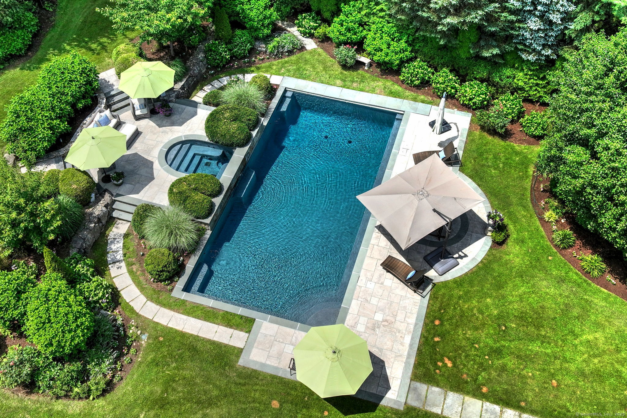27 Golden Farm Road
