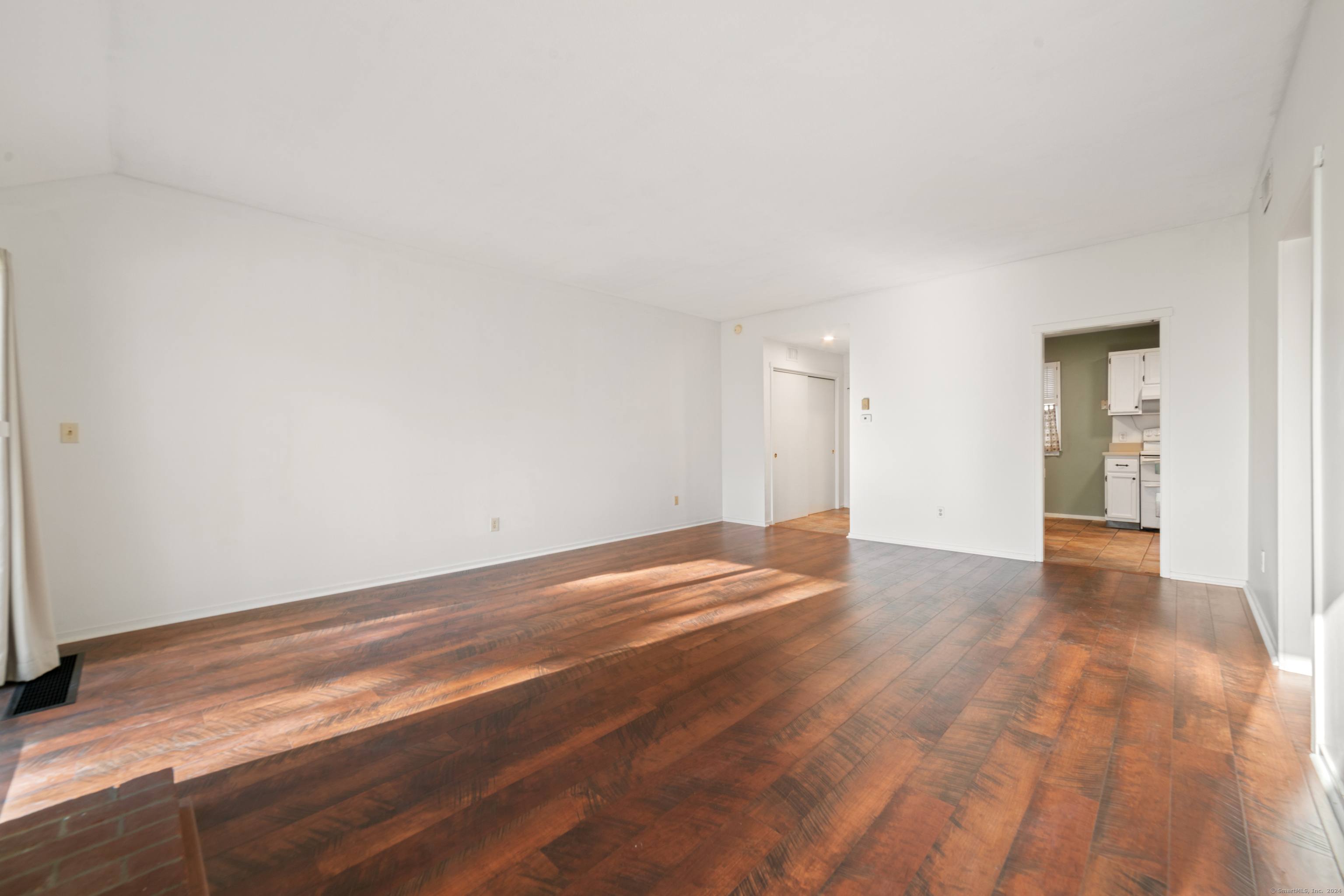 834 Heritage Village #B, Southbury, Connecticut image 5