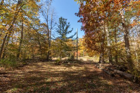 Tiny photo for 4 Laurel Lane, Clinton, CT 06413 (MLS # 24135587)