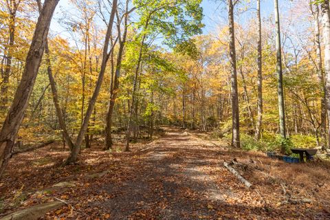 Tiny photo for 4 Laurel Lane, Clinton, CT 06413 (MLS # 24135587)
