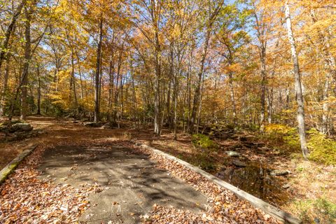 Tiny photo for 4 Laurel Lane, Clinton, CT 06413 (MLS # 24135587)