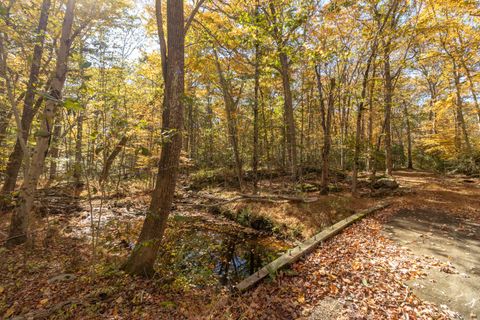 Tiny photo for 4 Laurel Lane, Clinton, CT 06413 (MLS # 24135587)