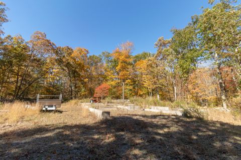 Tiny photo for 4 Laurel Lane, Clinton, CT 06413 (MLS # 24135587)