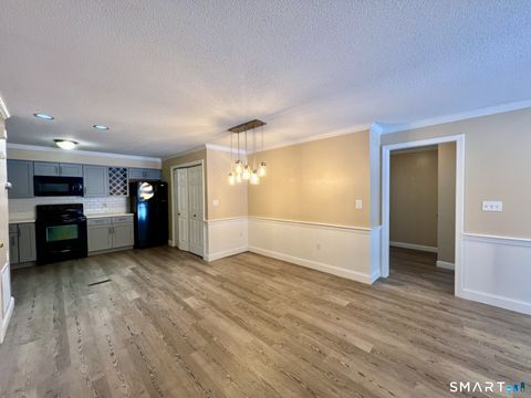 Tiny photo for 505 Ashmead Commons #505, Enfield, CT 06082 (MLS # 24146397)