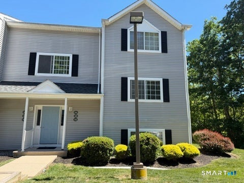 Photo of 310 Boston Post Road #149, Waterford, CT 06385 (MLS # 24214533)